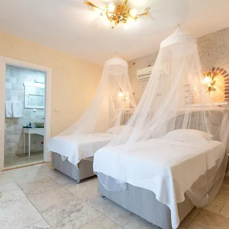 Alaroof 2* Alaçatı