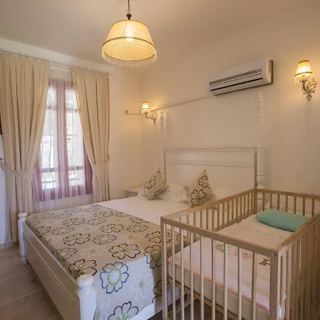 Alaroof Hotel Alaçatı