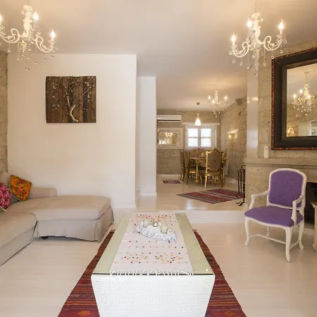 Hotel Alaroof