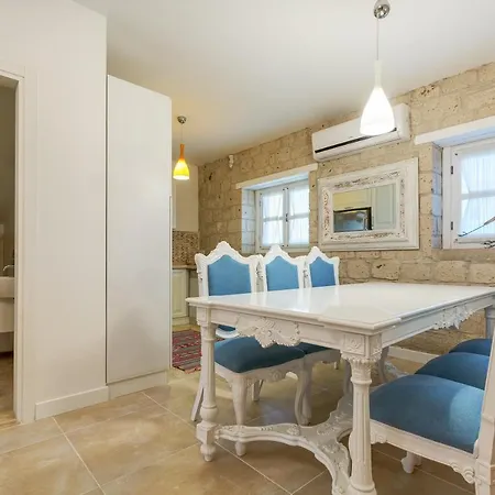 Hotel Alaroof Alaçatı