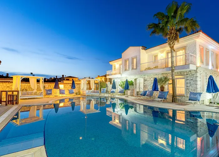 Alaroof Hotel 2*