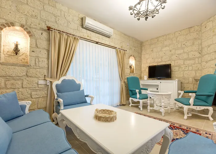 Hotel Alaroof