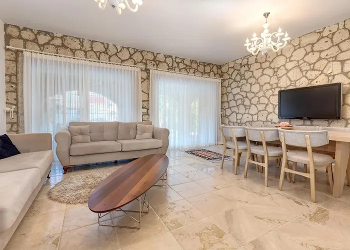 Alaroof 2* Alaçatı