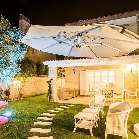 Otel Alaroof Alaçatı